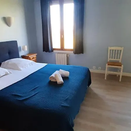 Maison De 4 Chambres Avec Piscine Privee Jardin Clos Et Wifi A Cricqueville En Bessin A 3 Km De La Plage Cricqueville-en-Bessin