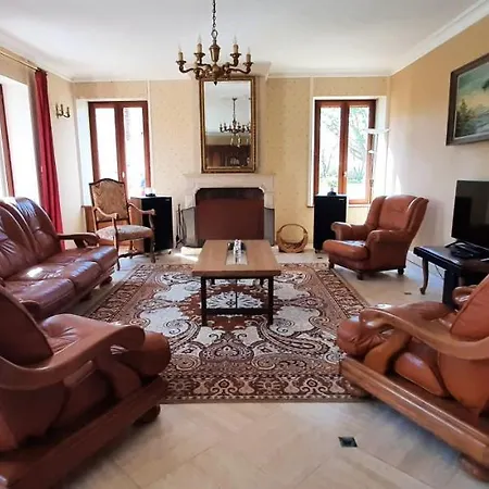Maison De 4 Chambres Avec Piscine Privee Jardin Clos Et Wifi A Cricqueville En Bessin A 3 Km De La Plage Дом отдыха *